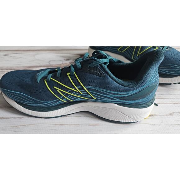 New Balance Men Running Course Teal and Green Fresh Foam Sneakers sz 11.5 New